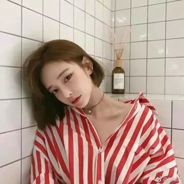 冰山下的守望者